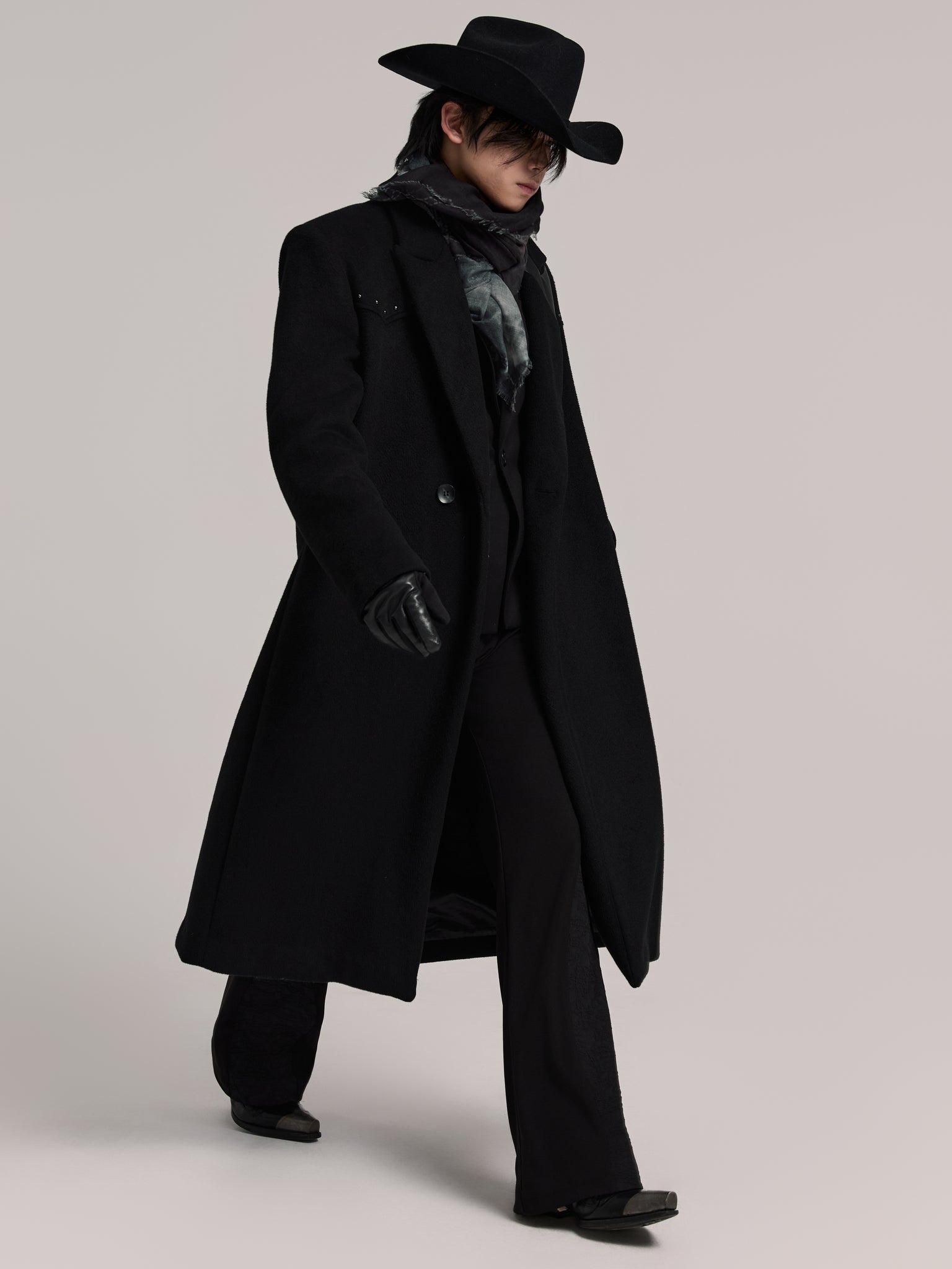 24AW "VAMPIRE" Double-Sided Rivet Coat