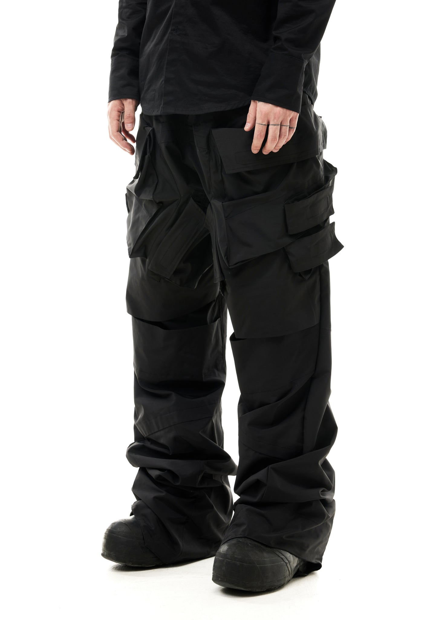 CARGO PANTS