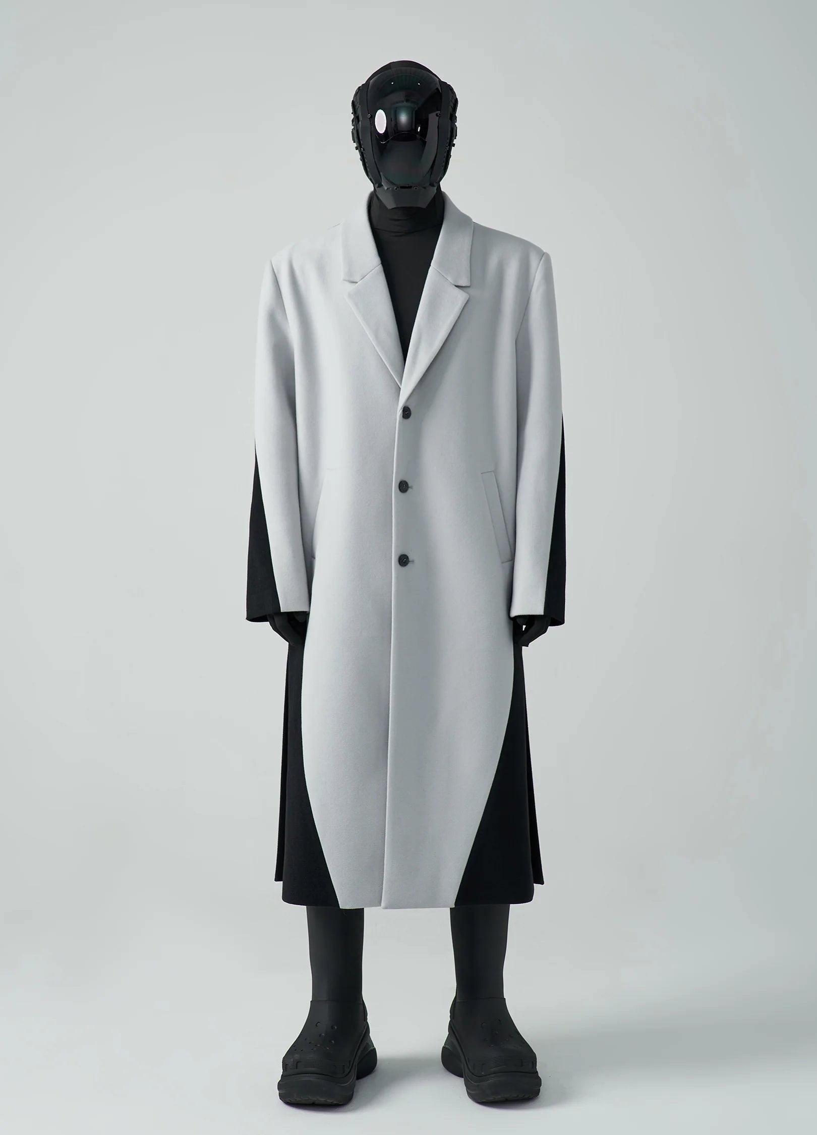 22FW Monochrome Majesty Overcoat